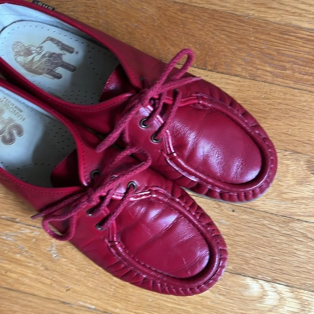 Red Granny Sneakers Made in USA Handsewn Lace Up Shoes Size 9N